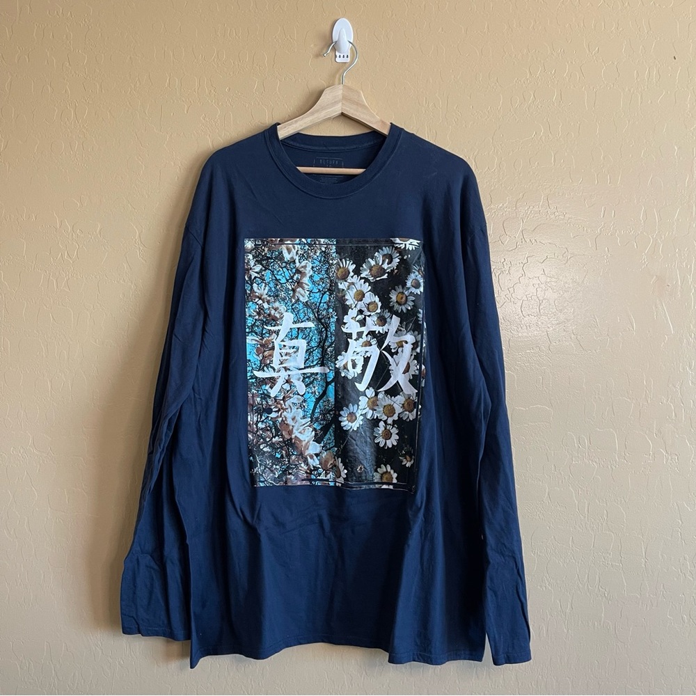 Japanese long sleeve graphic tee size 2XL